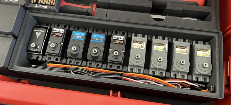 Standard Servo Holder with Wire Management