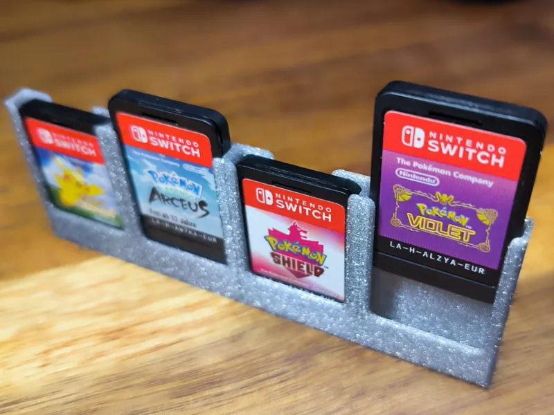 Nintendo Switch (2) game cartridge cases - 1 row