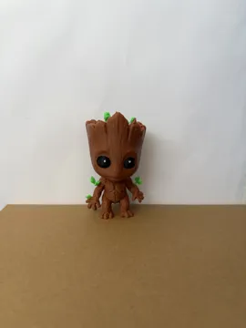 Modelo para impresión 3D: Cute Groot – Little Tree Guardian — vista de referencia 3