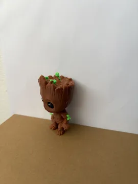 Modelo para impresión 3D: Cute Groot – Little Tree Guardian — vista de referencia 5