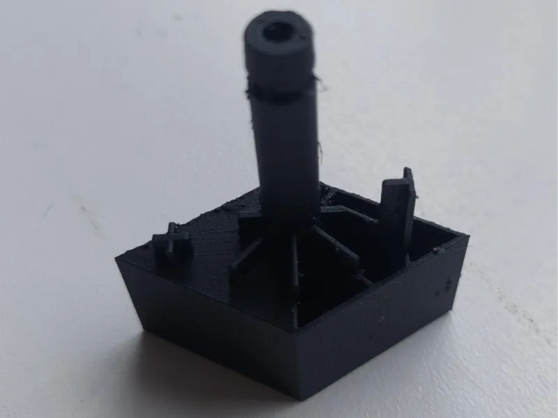 renault twingo trunk button