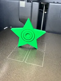 Toupie sensorielle en étoile / fidget spinner — photo 2
