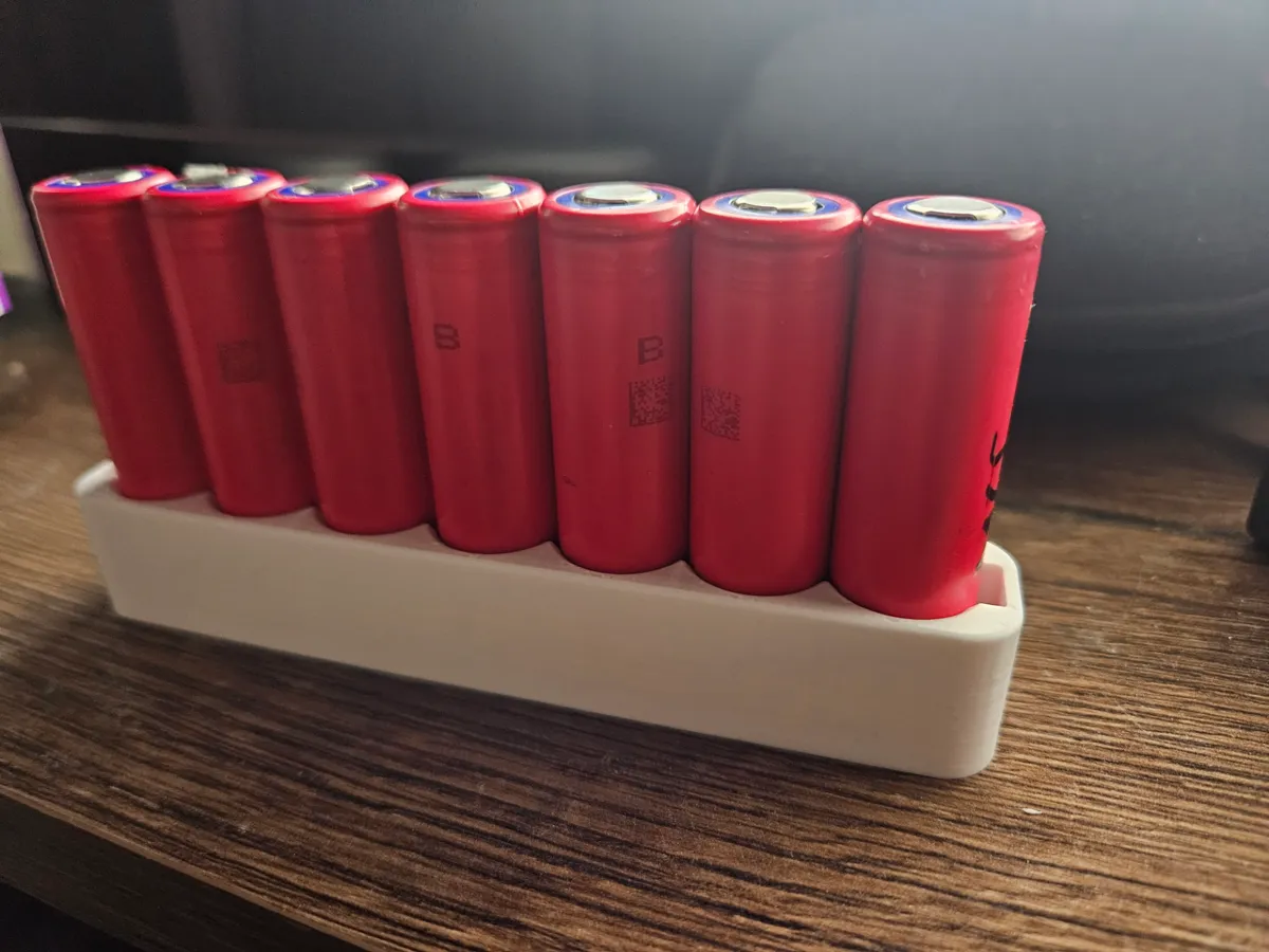 Support 18650 pour aider au soudage de batteries