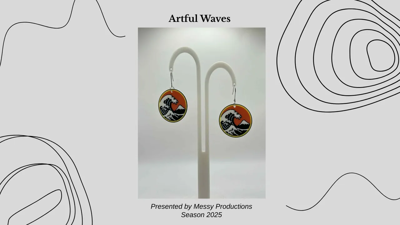 Japan waves Earrings view 3