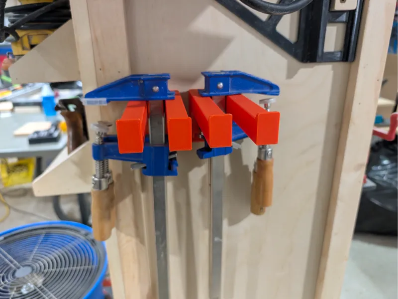 Clamp hanger
