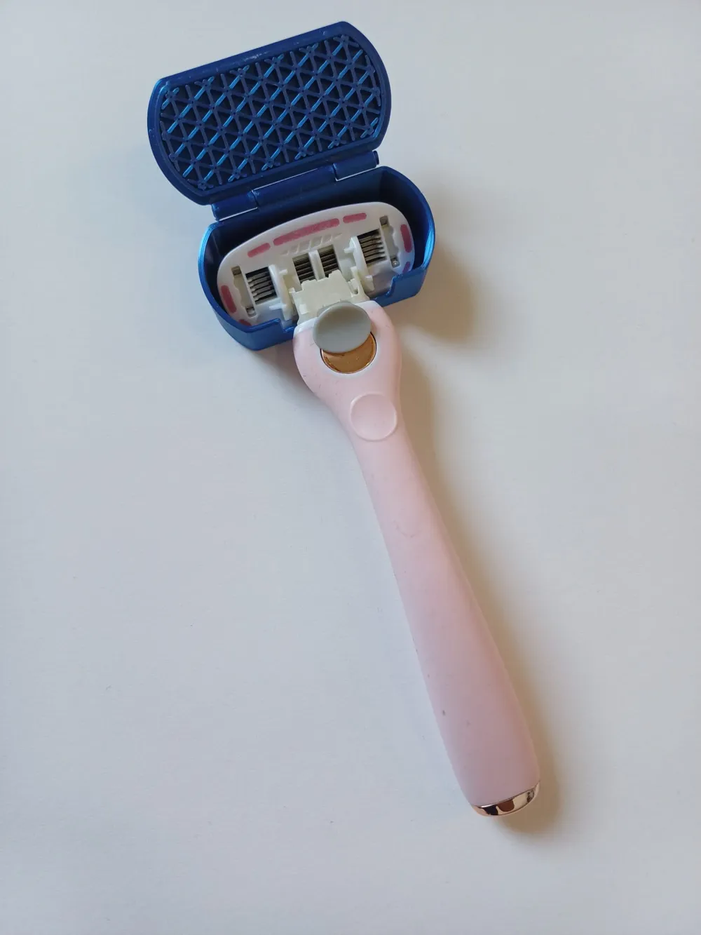 Hinge For Razor Blade Universal Razor Cover - Filament Hinge - Free 3D Print Model - MakerWorld