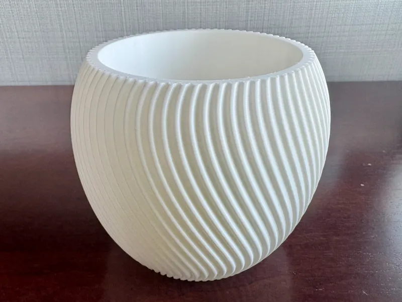Wavy Swirl Planter