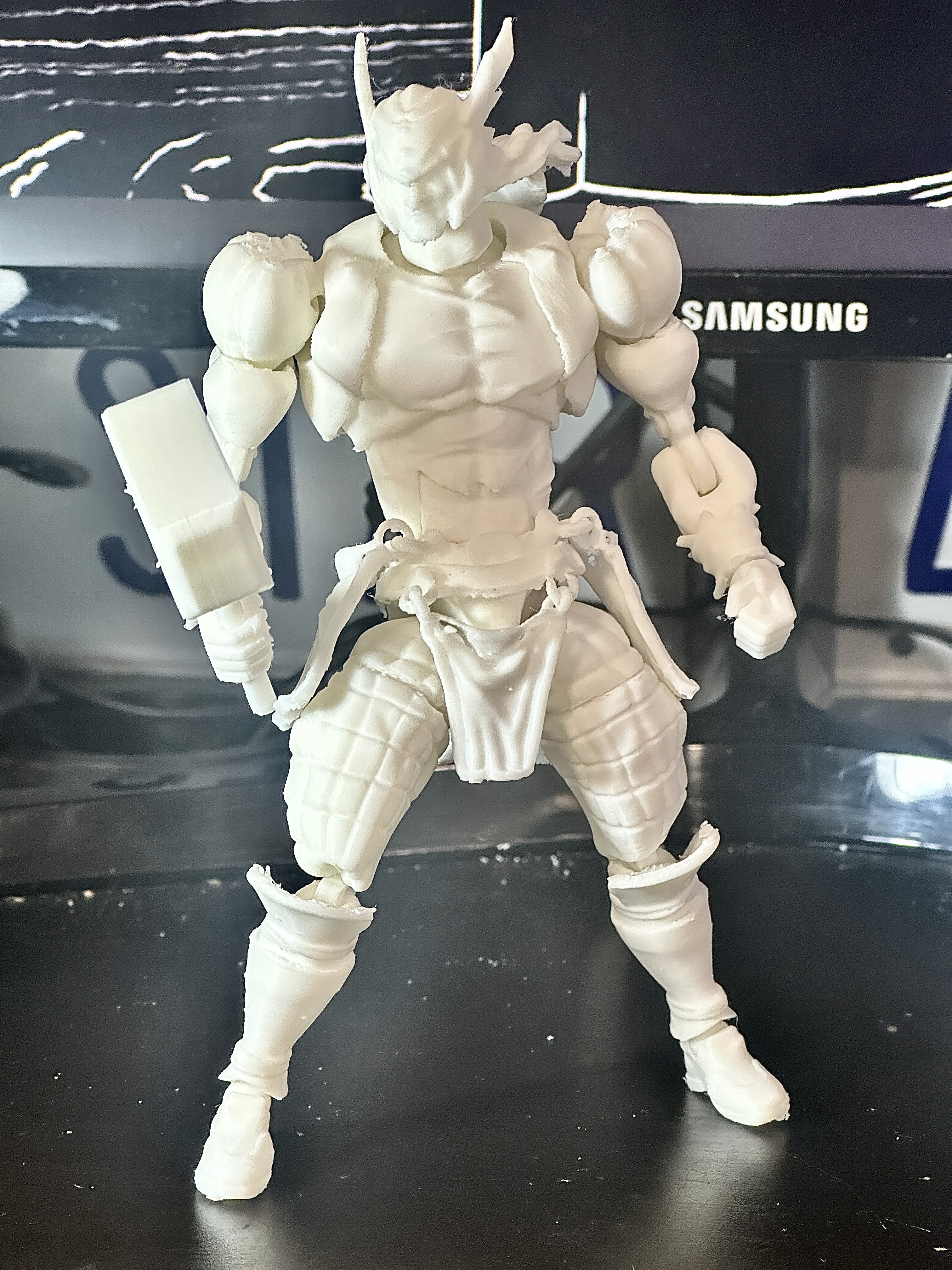 Thor – Articulated Action Figure (Marvel) - 1