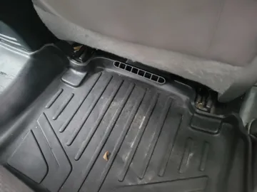 Figura decorativa: Toyota Tacoma gen 2/3 rear floor vent extender — vista de referencia 3