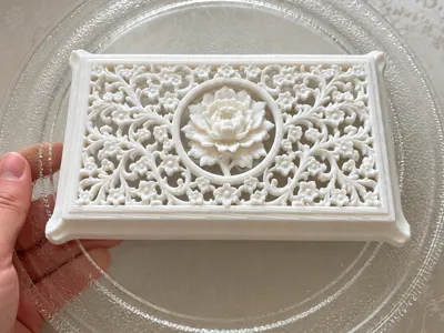 Ornate Floral Openwork Box Lid