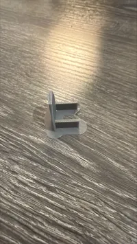 Angled Edges With Brim (Increased Bed Adhesion)
