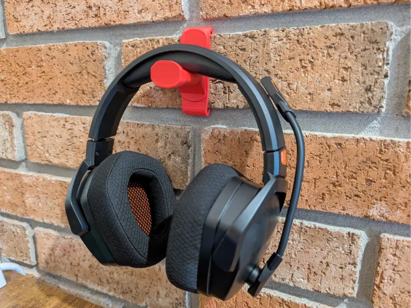 Headphone Brick Clip