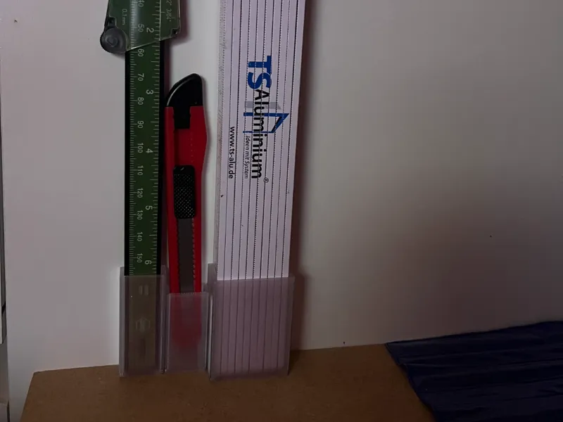 Halter für Werkzeug 