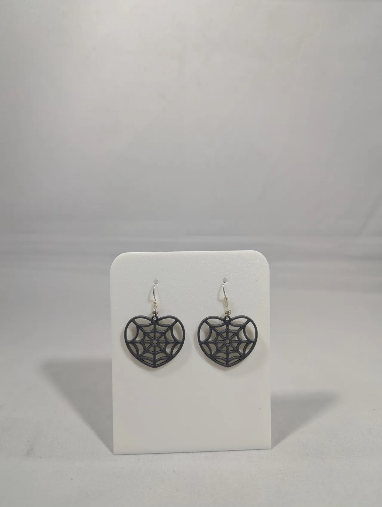 Webbed heart earrings V2 (rounder) view 4