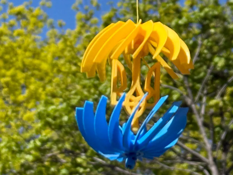 Spinning Ukraine Trident Wind Sculpture