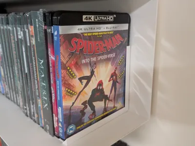 Minimal CD/Blu-ray bookstop