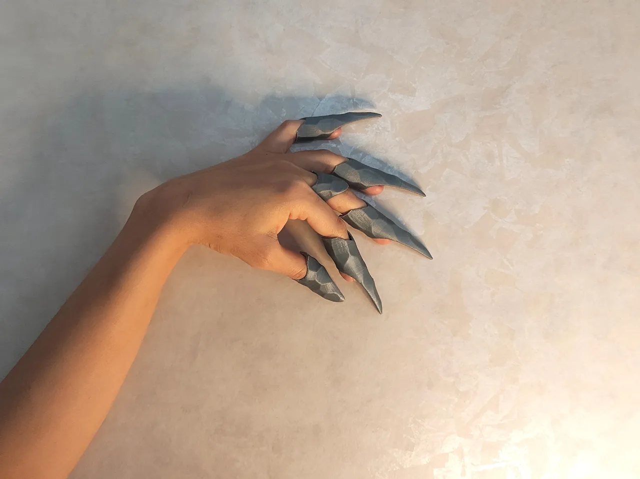Dramatic Finger Claws - Stone-cut version view 4