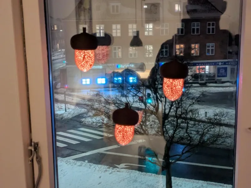 Acorn Voronoi Mini LED