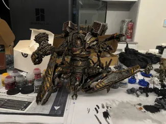 Posable Demon Spider Lord of Iron