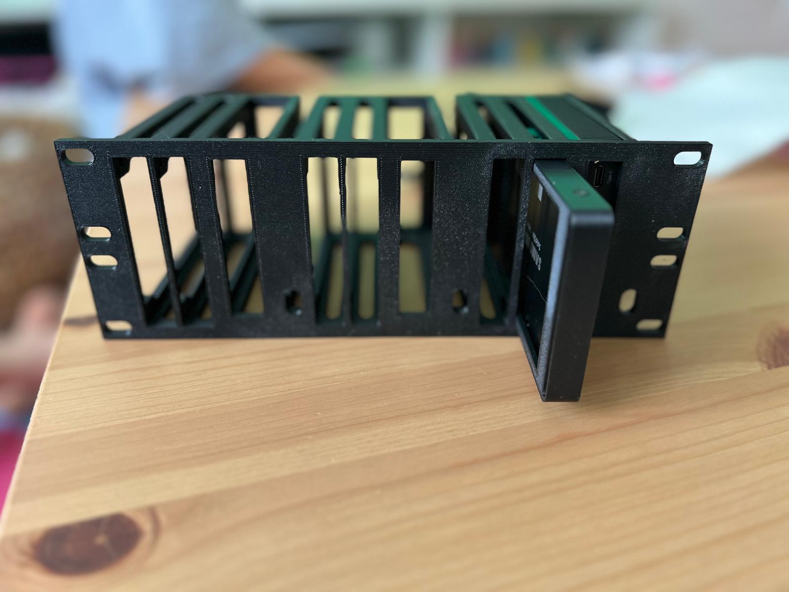 Miniatura 2 do modelo 3D ZimaBlade Cluster 2U