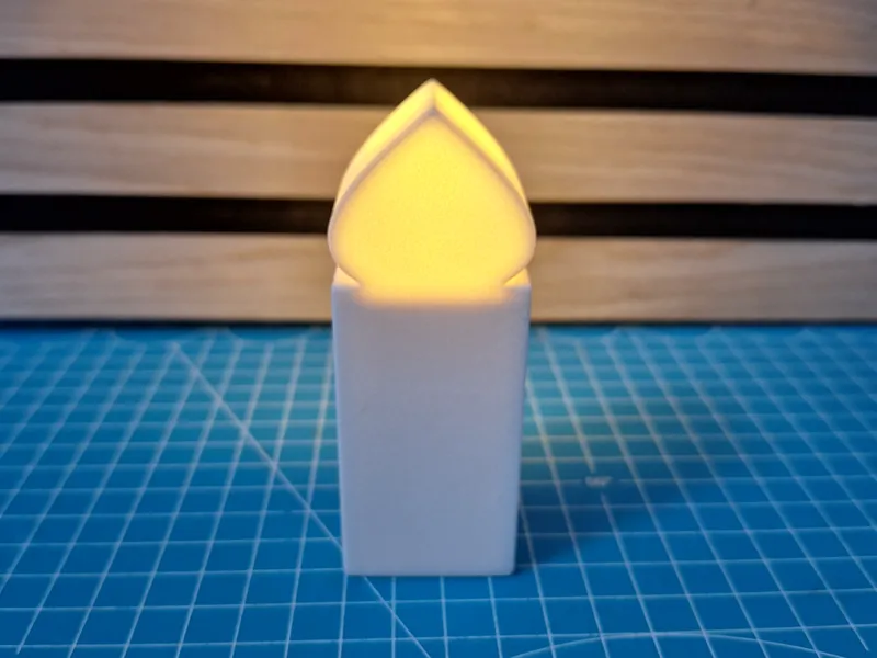 Dekorative Weihnachtskerze