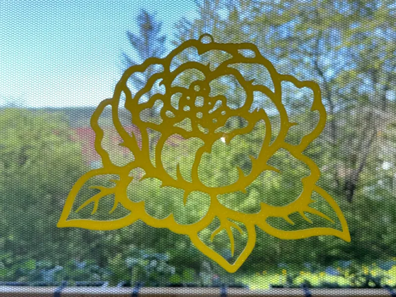 window decoration / flower / Pfingstrose