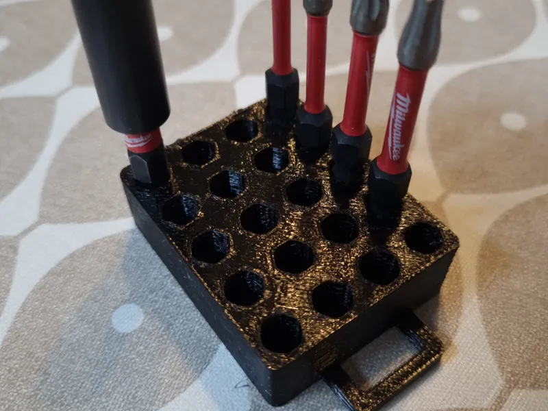 20 bits holder