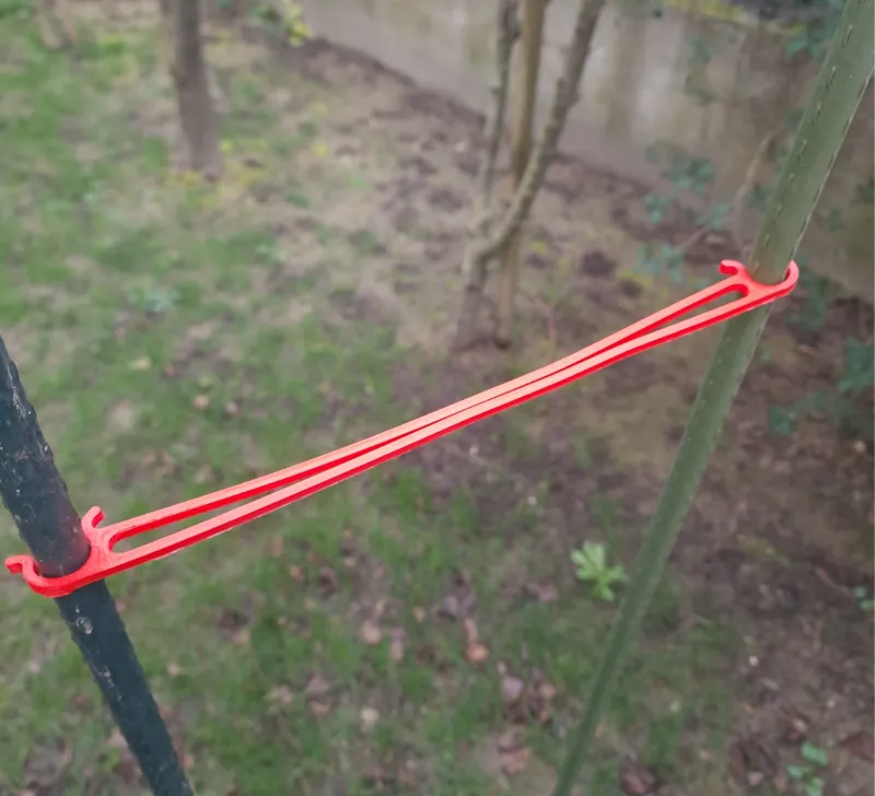 Tomato Climbing Stick Connector