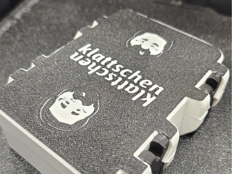 Snap Lock Card Box Klatschen