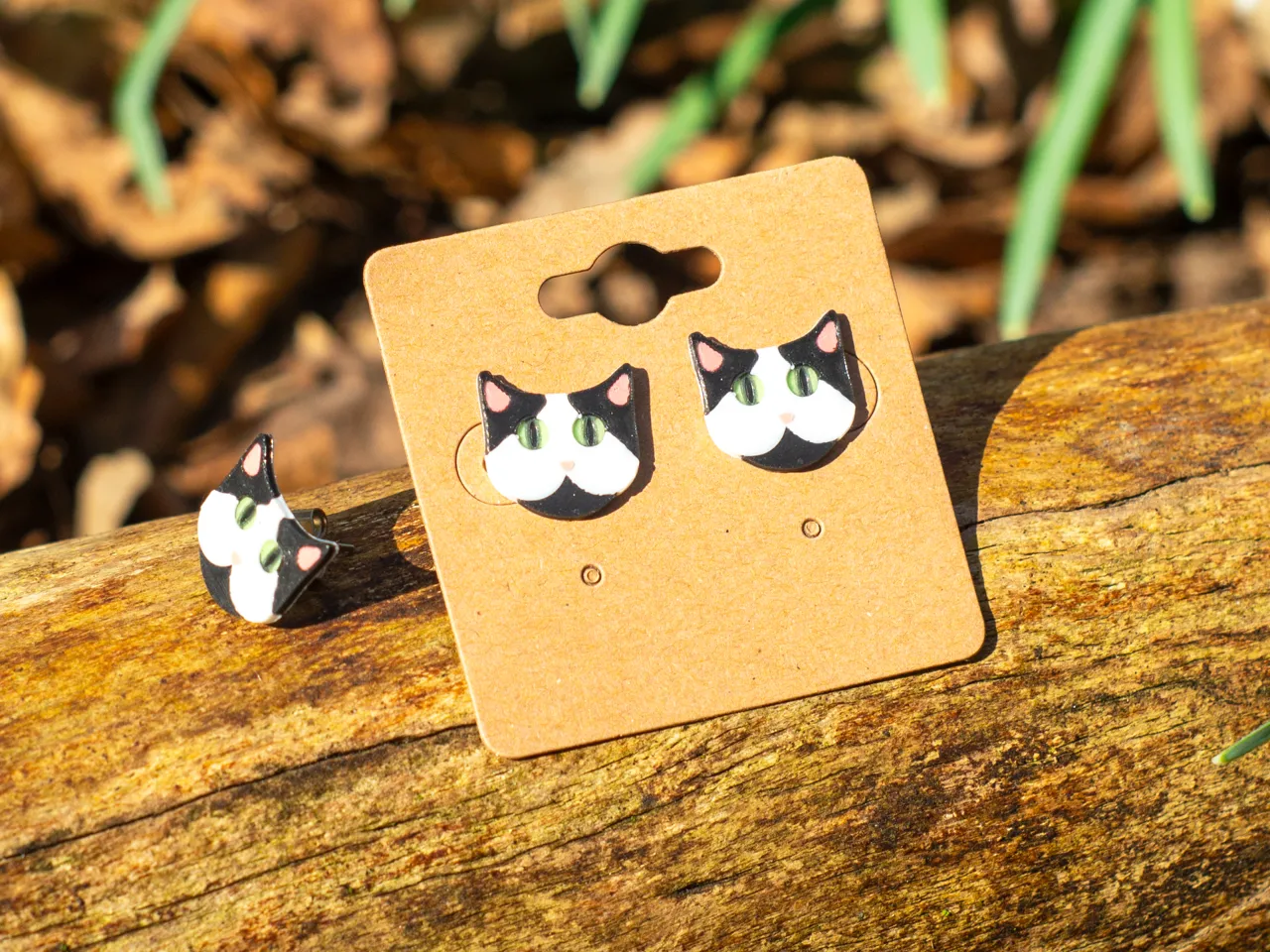 Chunky Cat Stud Earring view 4