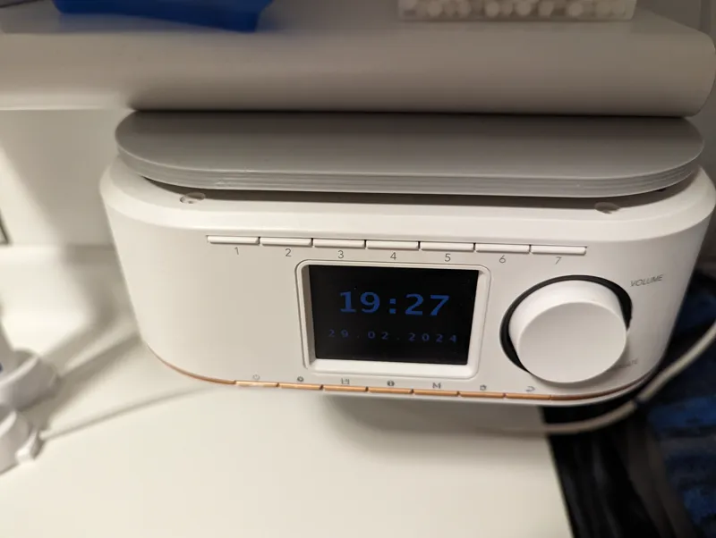 bracket for Hama DR350 internet radio