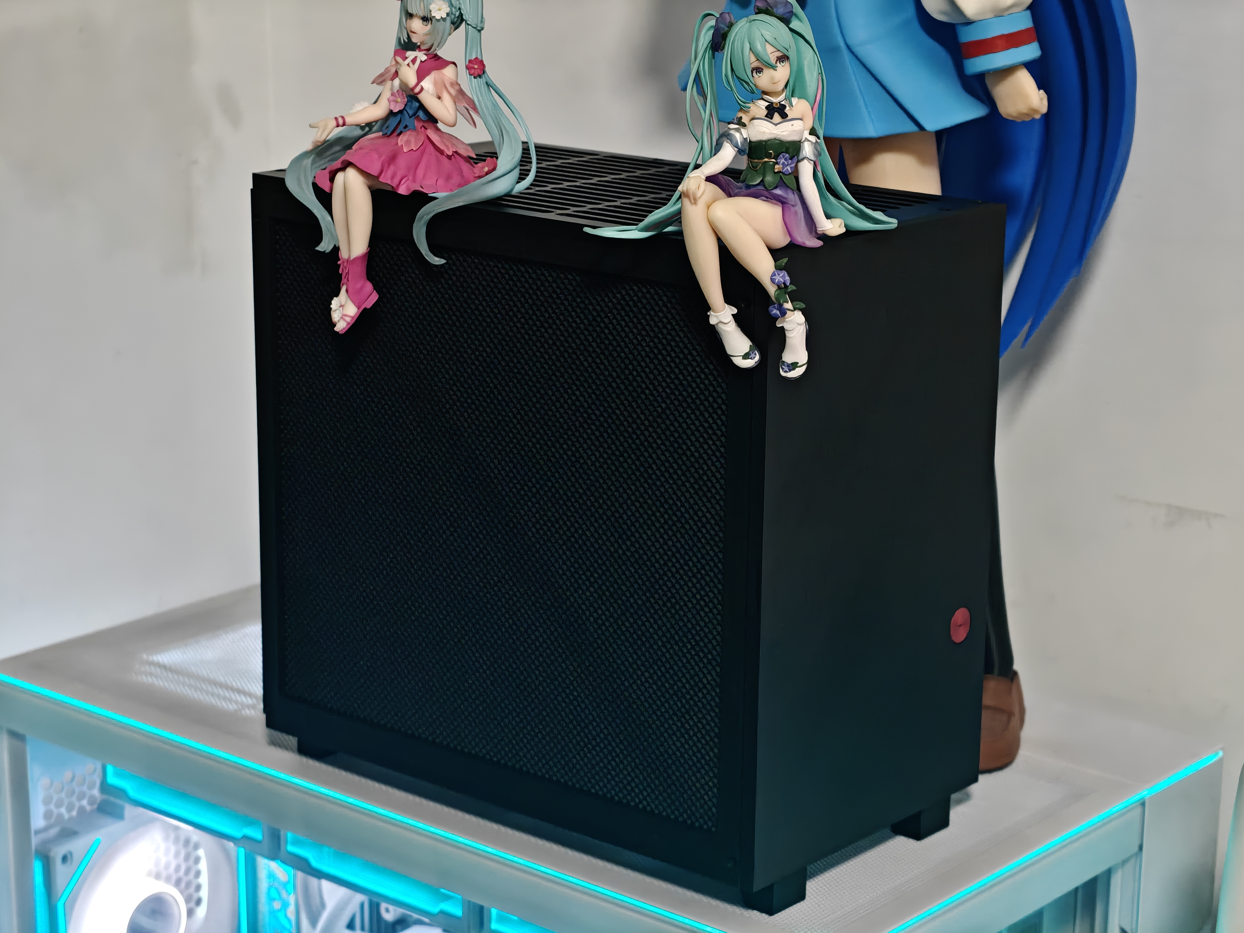 Miniatura 1 do modelo 3D 8.7L紧凑型直插ITX机箱（SFX电源）