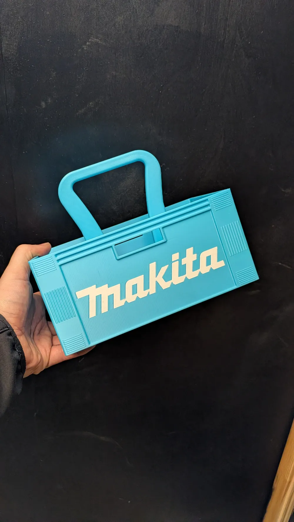 Makita Can holder / box - Free 3D Print Model - MakerWorld