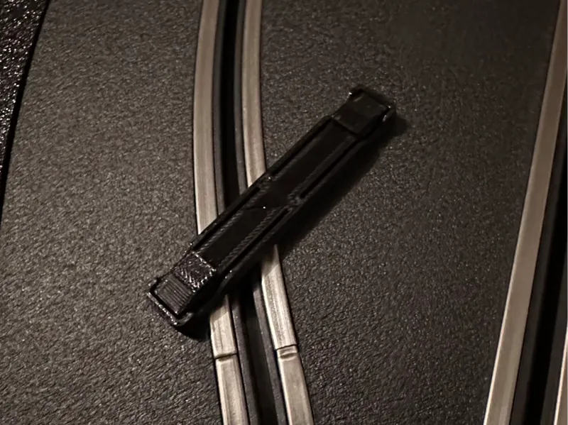 Carrera compatible Connector