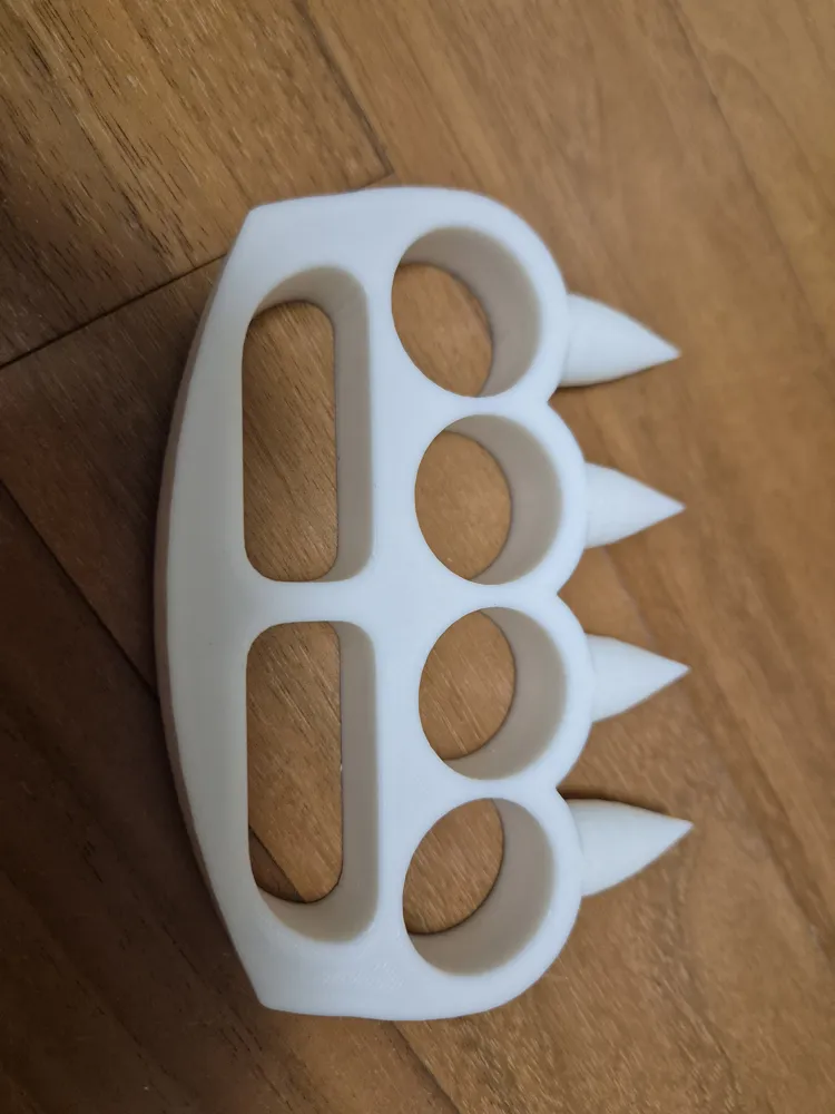 Soco Inglês com Espinhos - Modelo gratuito para impressão 3D - MakerWorld