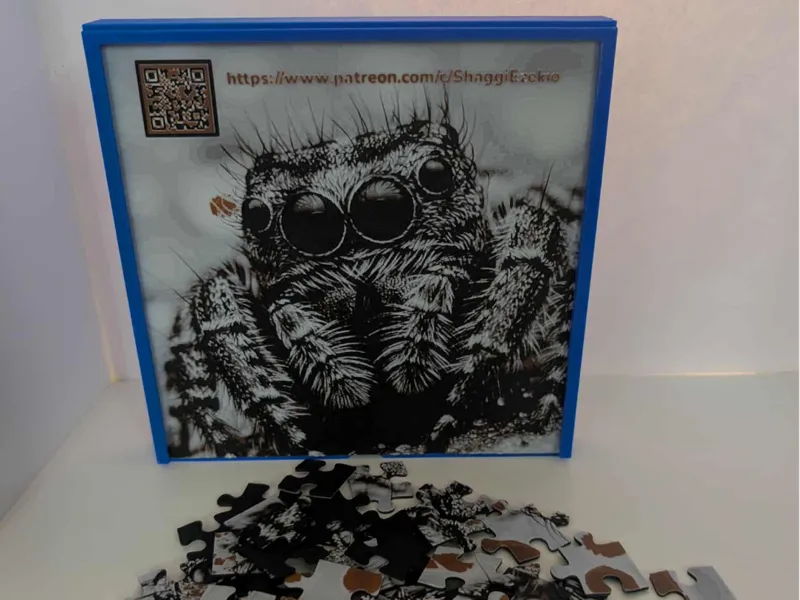49 Piece Close Up Spider Jigsaw Puzzle
