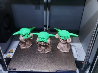 Grogu en pose tres monos sabios  Versión AMS