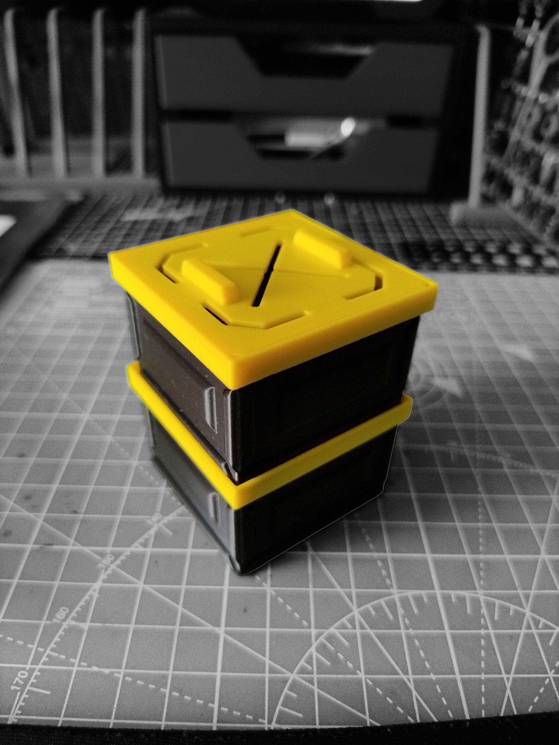 Miniatura 2 do modelo 3D Small Stackable Box ( Vase Mode )
