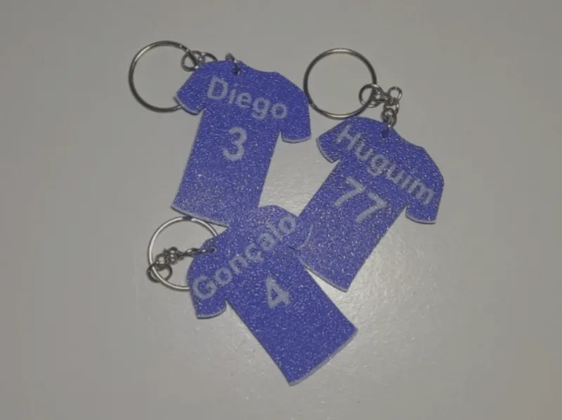 porta chaves de camisola de desporto 