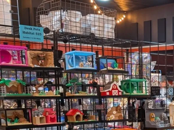 Hanging Habitat display