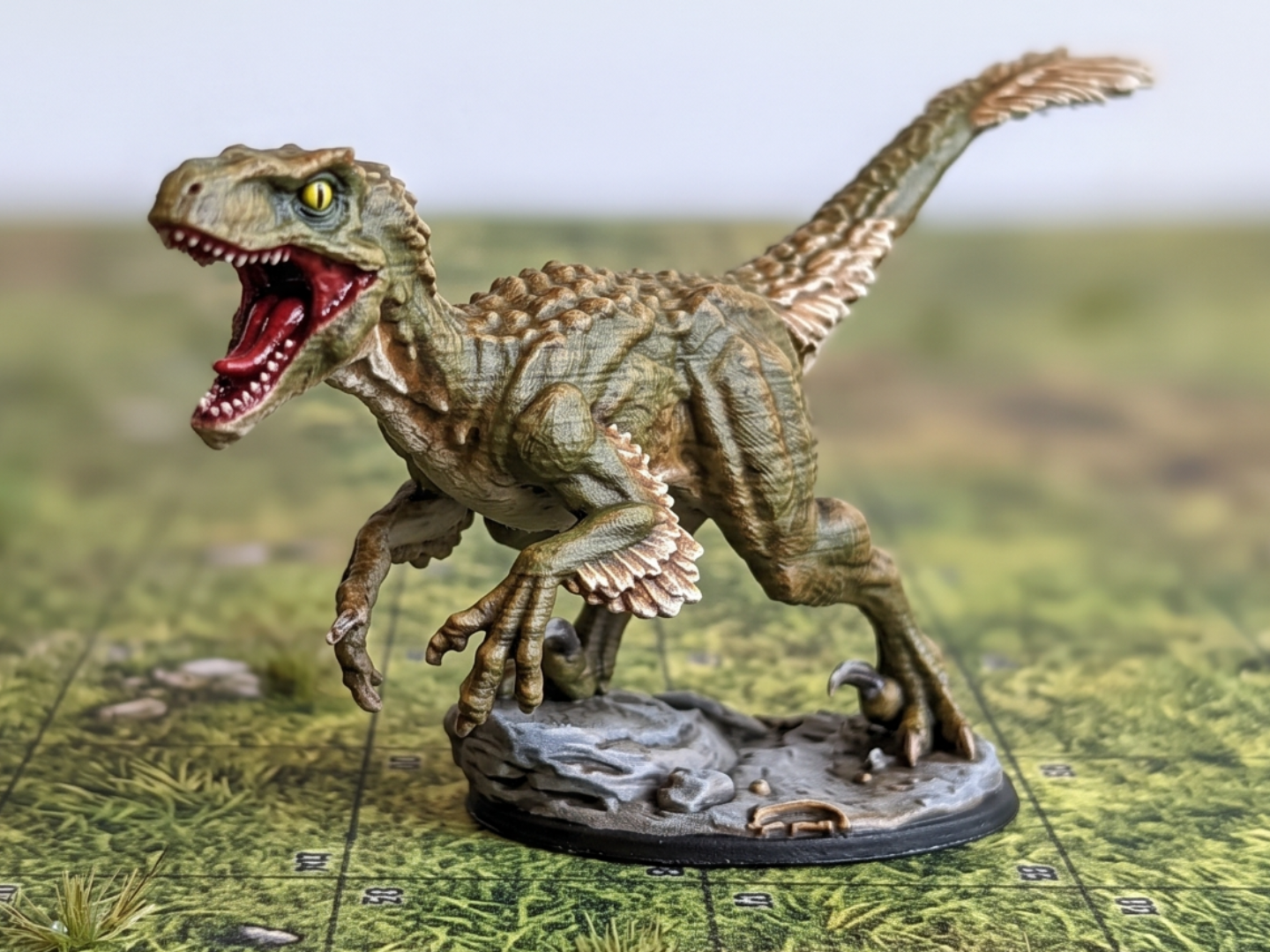 DnD Deinonychus dinosaur miniature Wild Shape - 1