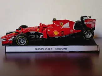 Model CAR pedestal - Supporto per modellino Auto