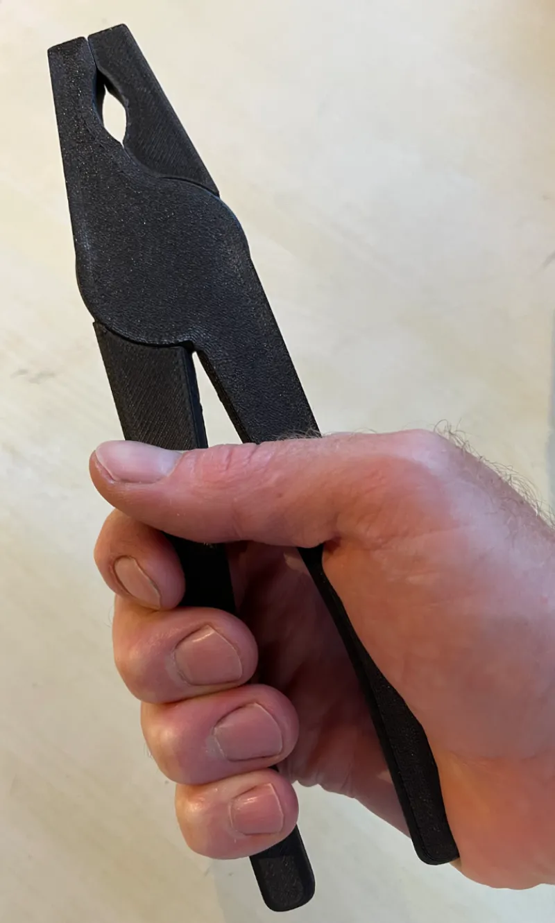 Actually useful pliers - designed for 3D printing