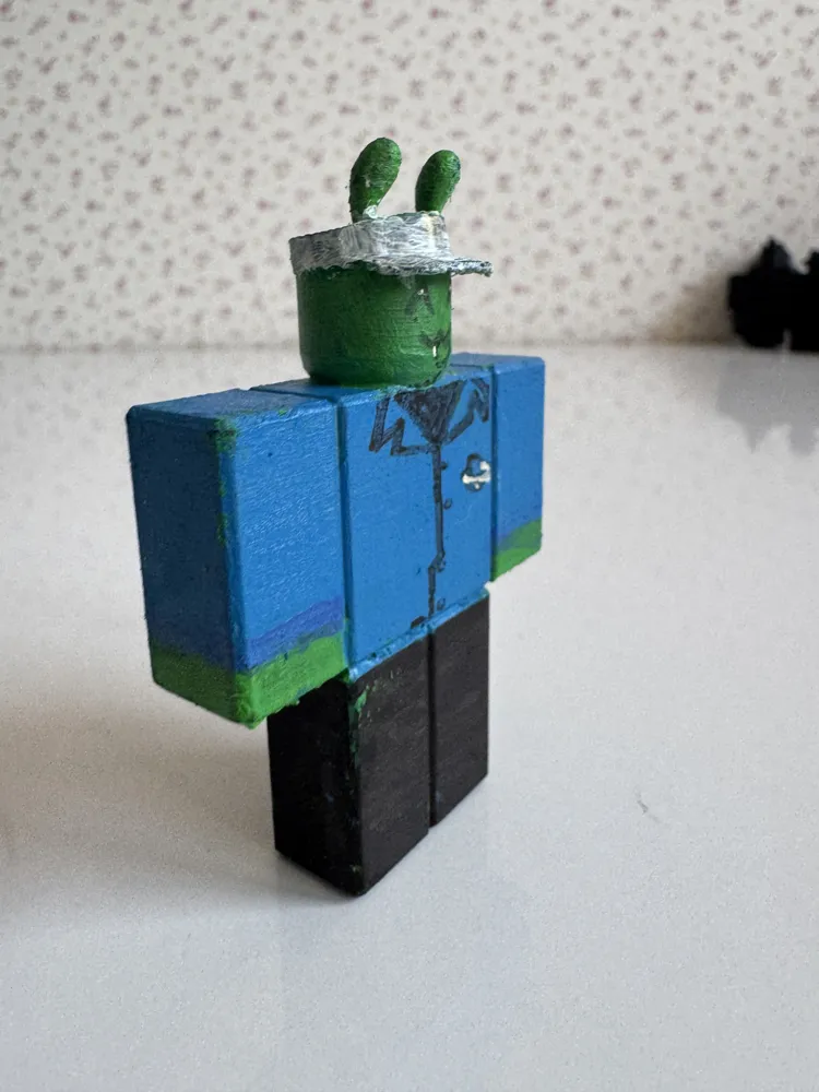 Alien Elliot from Roblox Forsaken by CrazyCatnip Studios MakerWorld ...