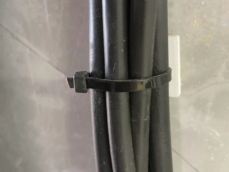 Cable zip tie wall mount big