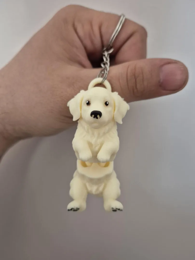 Golden Retriever Keychain – Articulated pet friend view 3