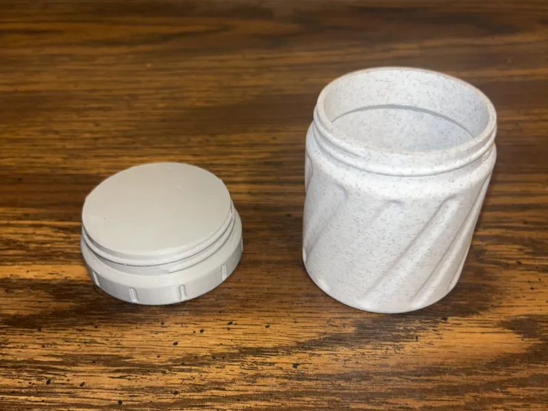 Angled line Stacking jar and lid