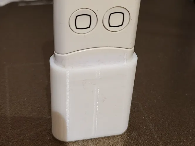 Aeom Minimote wall holder