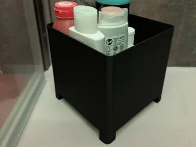 Container with lid