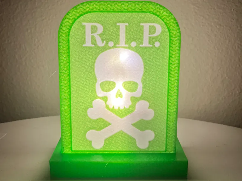 Tombstone - Skull Halloween